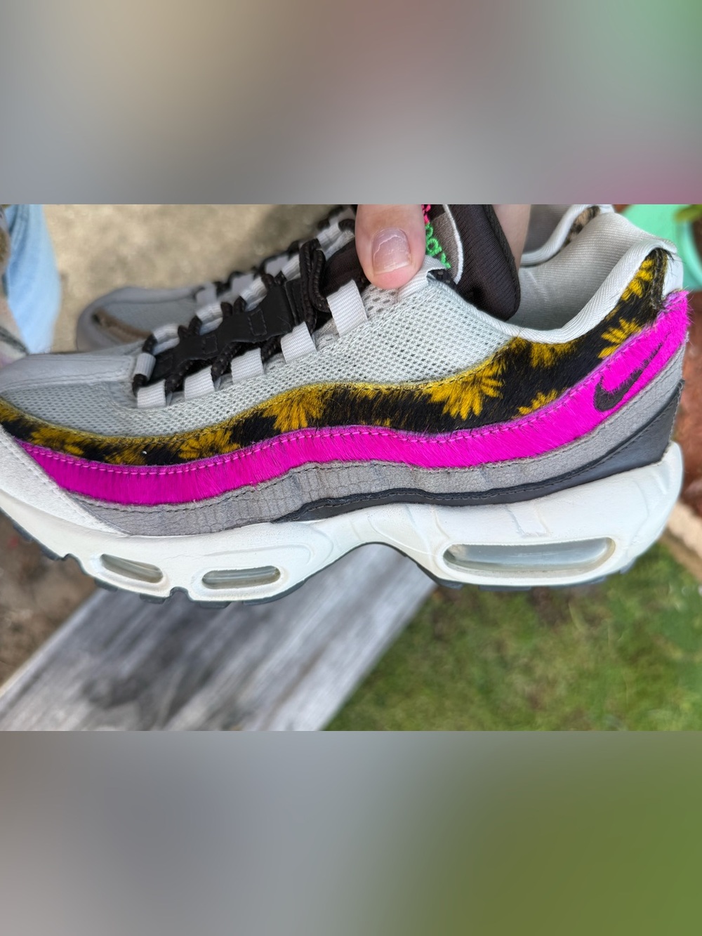 Nike Air Max 95 Premium Daisy Chain Cottagecore Sneakers Size 6.5 - Picture 5 of 10
